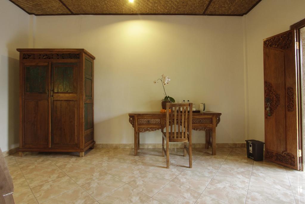 Pekak Mangku Guest House Убуд Стая снимка